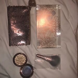 MAC Holiday Highlighter Set